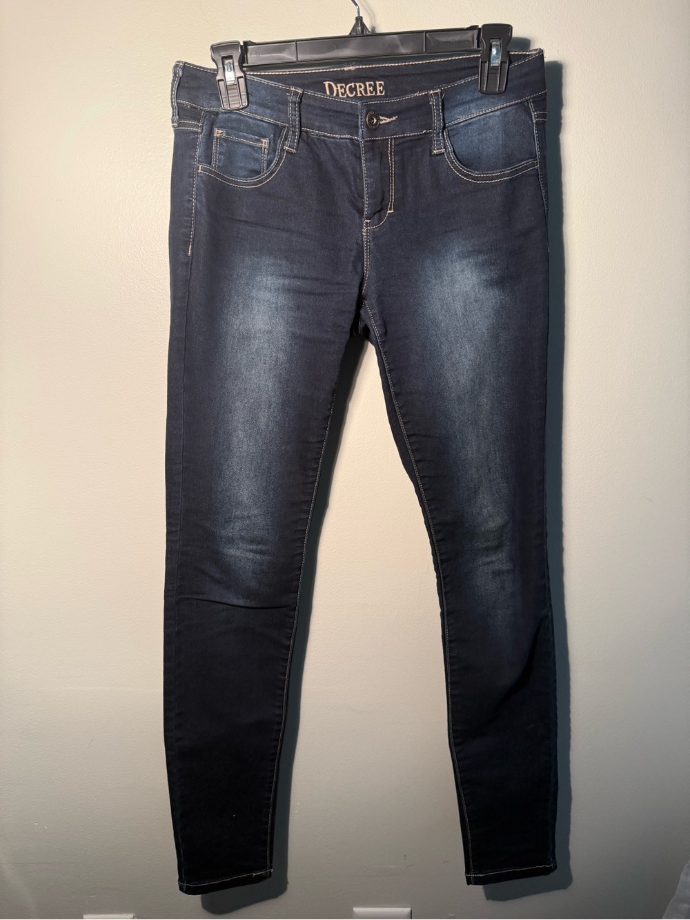 Decree Denim Jeans dark with mild distressed